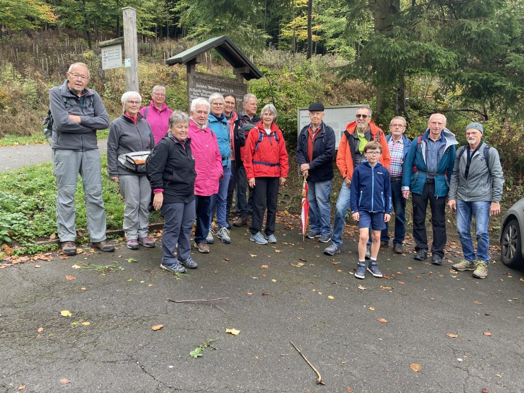 Kulturfahrt zum Wilzenberg und nach Kloster Grafschaft am 15.10.2022